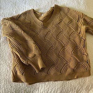 moon & madison V-Neck Cable Knit Sweater in Brown